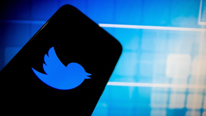 How Can You See Who Views Your Twitter Account 2021